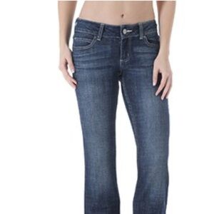 Wrangler Women's Dark Blue Boot Cut Jeans size 3/32